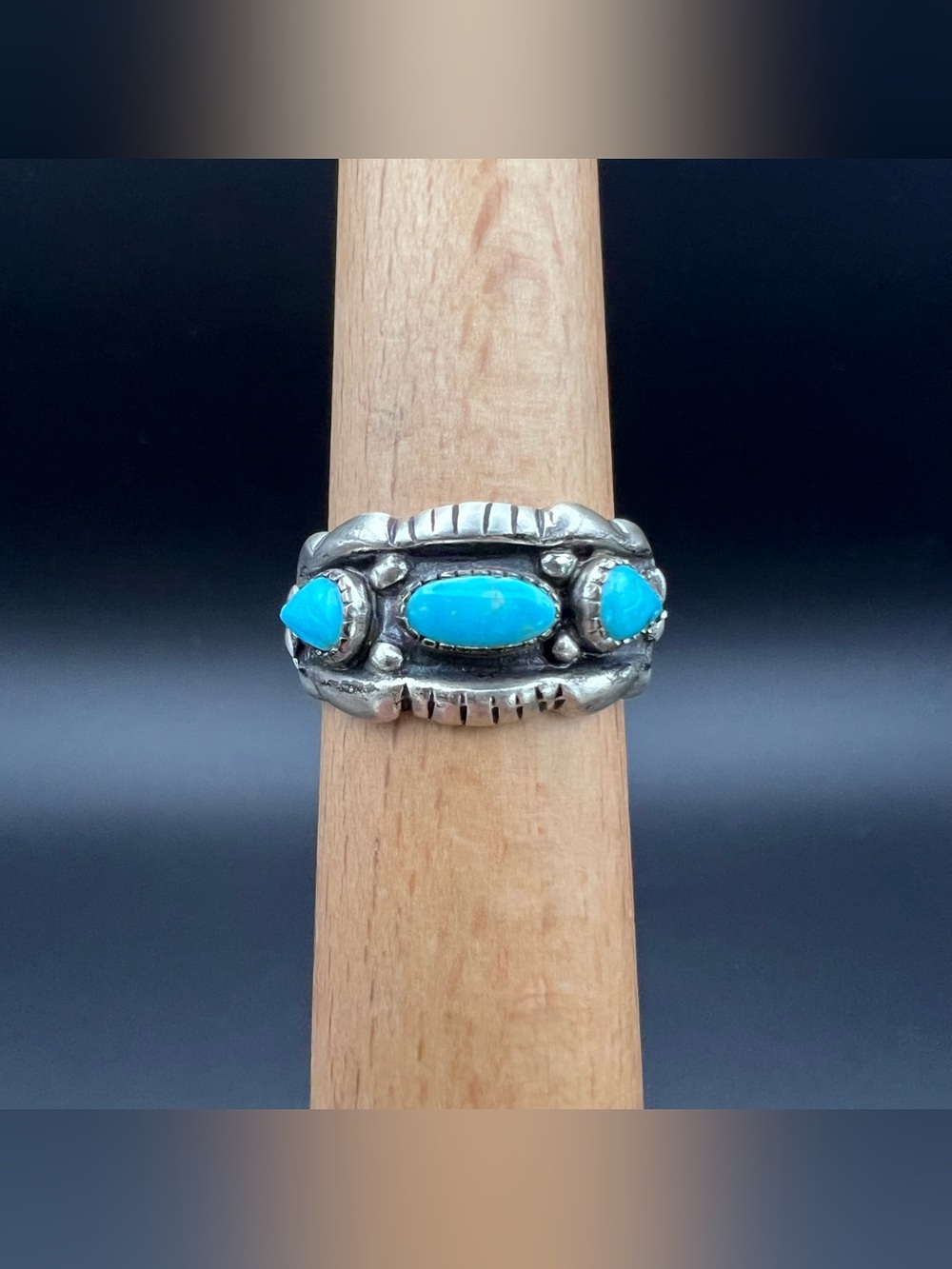 Native American 3 Turquoise Band Ring